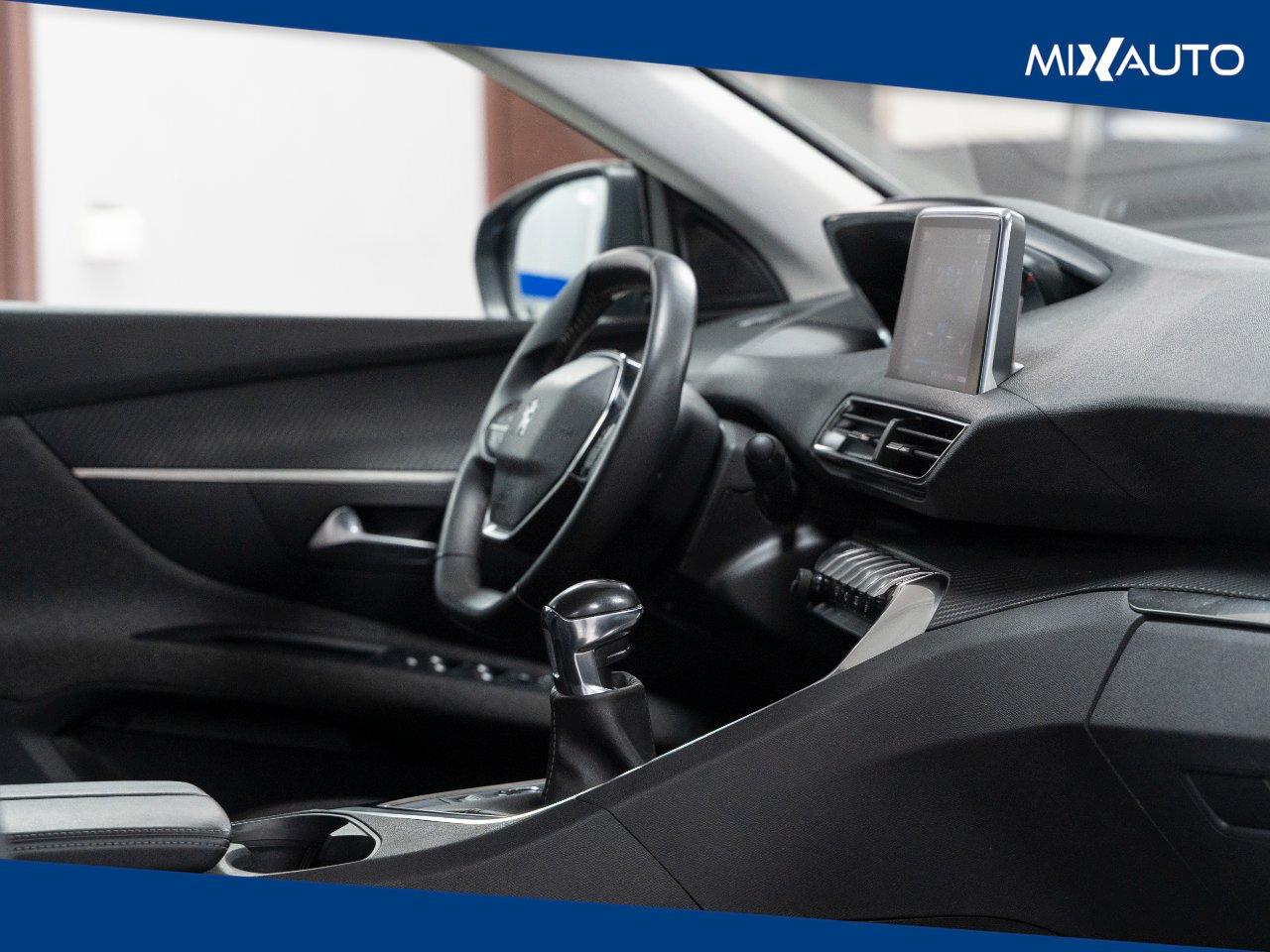 Peugeot 3008 1.5 BlueHDI Active Pack S&S 130CV