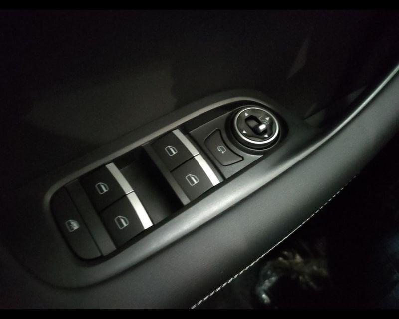 DR AUTOMOBILES dr 6.0 DR 6.0 1.5 Turbo GPL MT