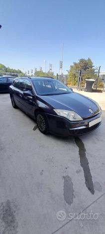 RENAULT - Laguna - 2.0 dCi 150CV Nav