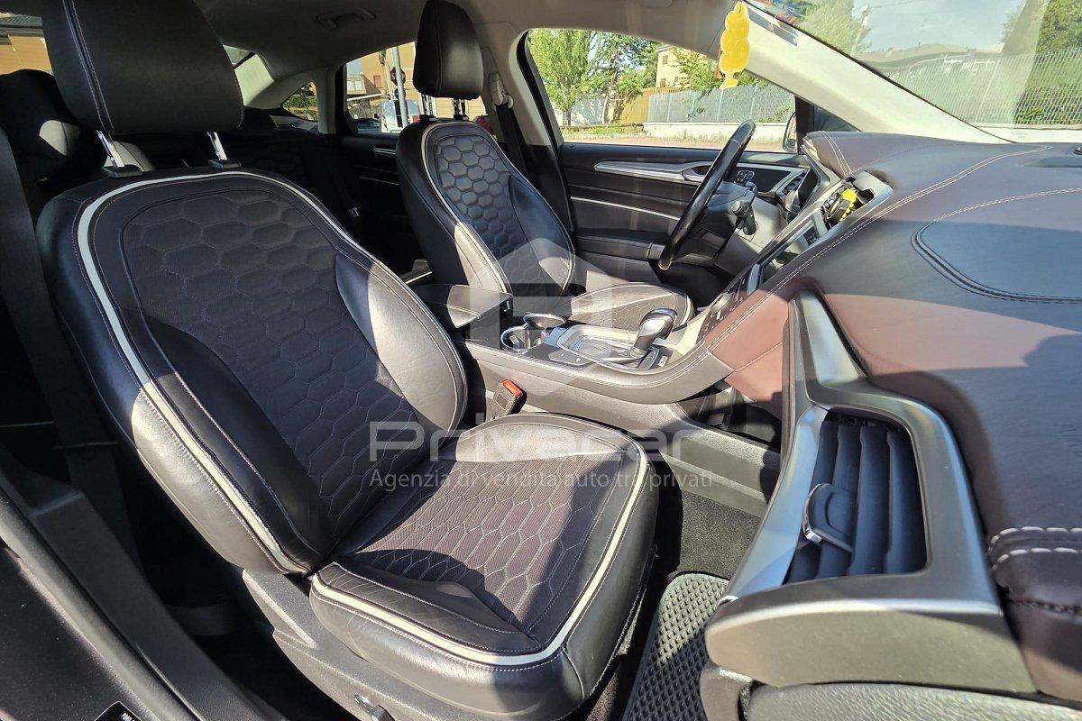 FORD Mondeo Full Hybrid 2.0 187 CV eCVT 4 porte Vignale