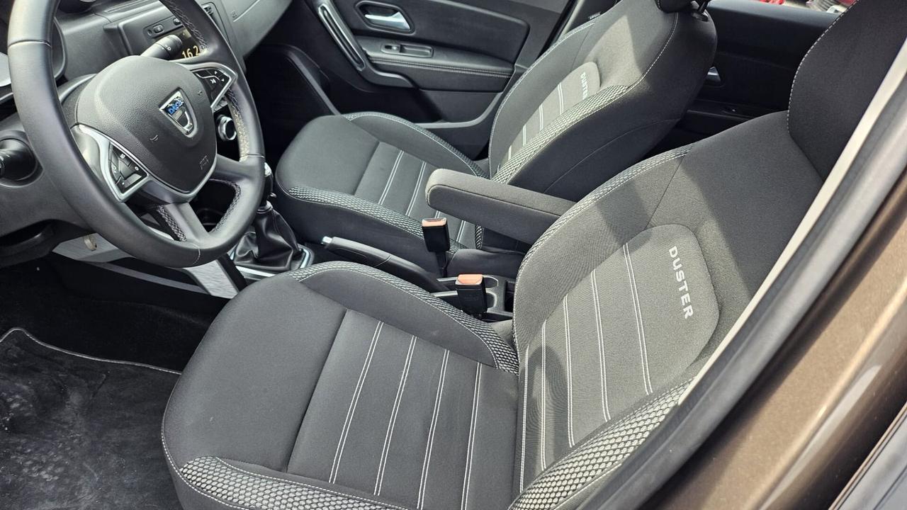Dacia Duster 1.0 TCe 100 CV ECO-G 4x2 Prestige, BELLISSIMA, TELECAMERA 360°, VETRI OSCURATI, UNIPRO'!!!!