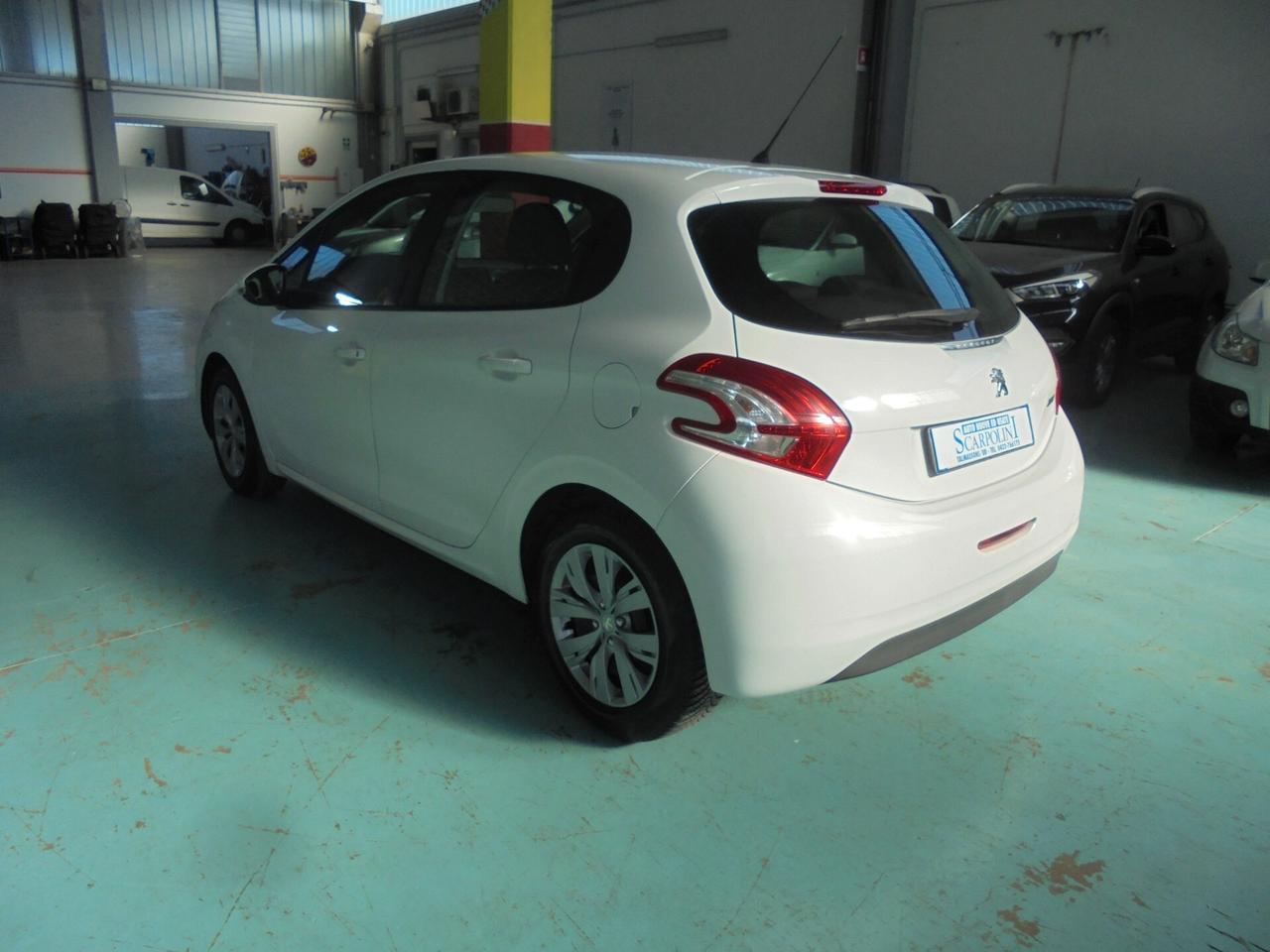 Peugeot 208 1.2 VTi 82 CV 5 porte Active