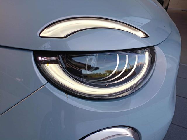 FIAT 500e Berlina 42 kWh La Prima by Bocelli