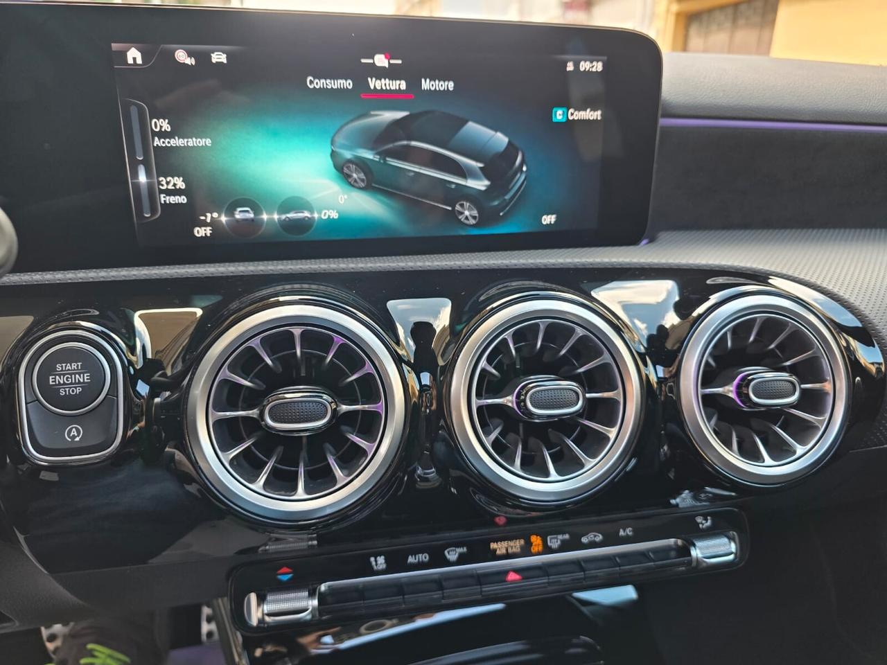 Mercedes A 180 d 1950 cc AMG/Premium/Tetto/Luci Ambiente...