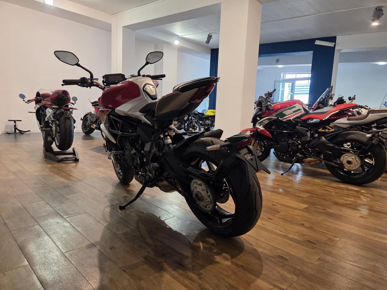 Mv Agusta Brutale RR OTTANTESIMO