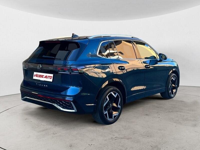 Volkswagen Tiguan Tiguan 2.0 tdi R-Line 150cv dsg