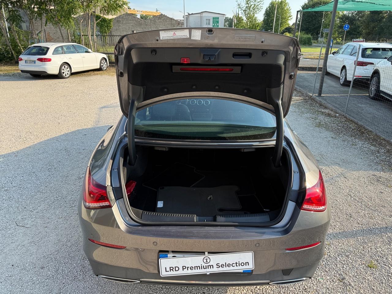 Mercedes-benz CLA 180 Coupe 180d Sport auto NAVI+LED+PELLE