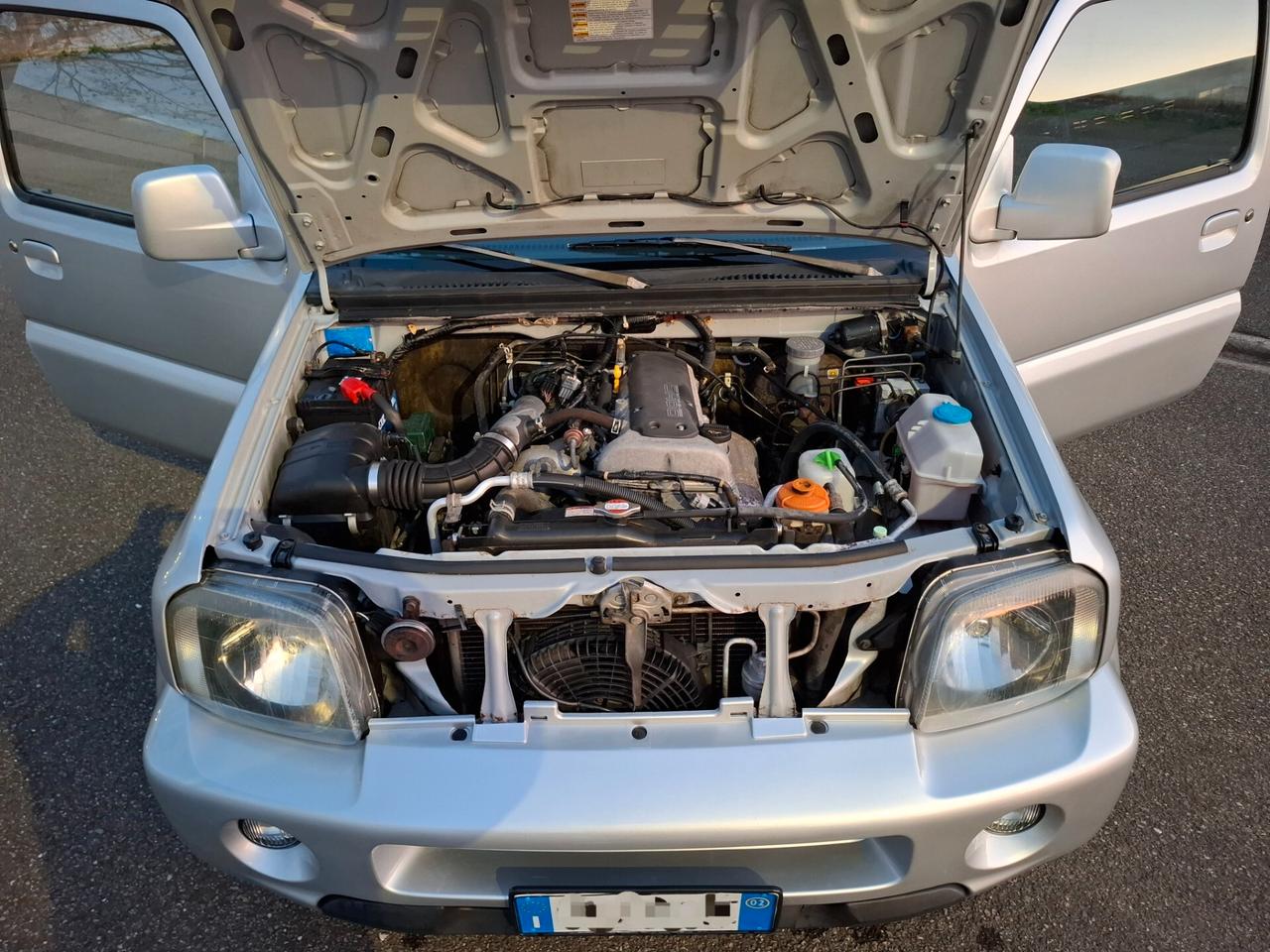Suzuki Jimny 1.3i 16V cat 4WD JLX Special