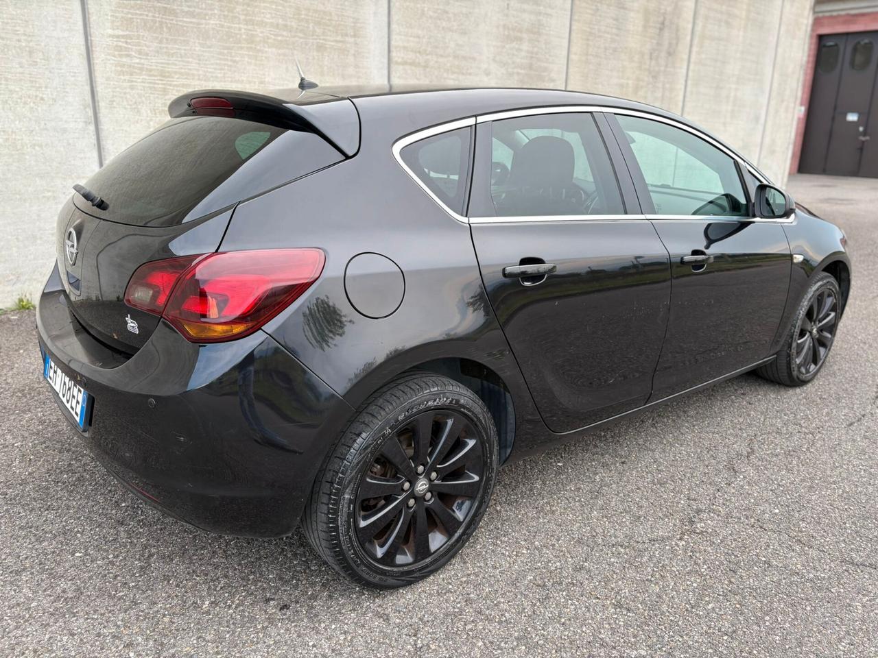 Opel Astra 1.4 100CV NEOPATENTATI EURO 5A
