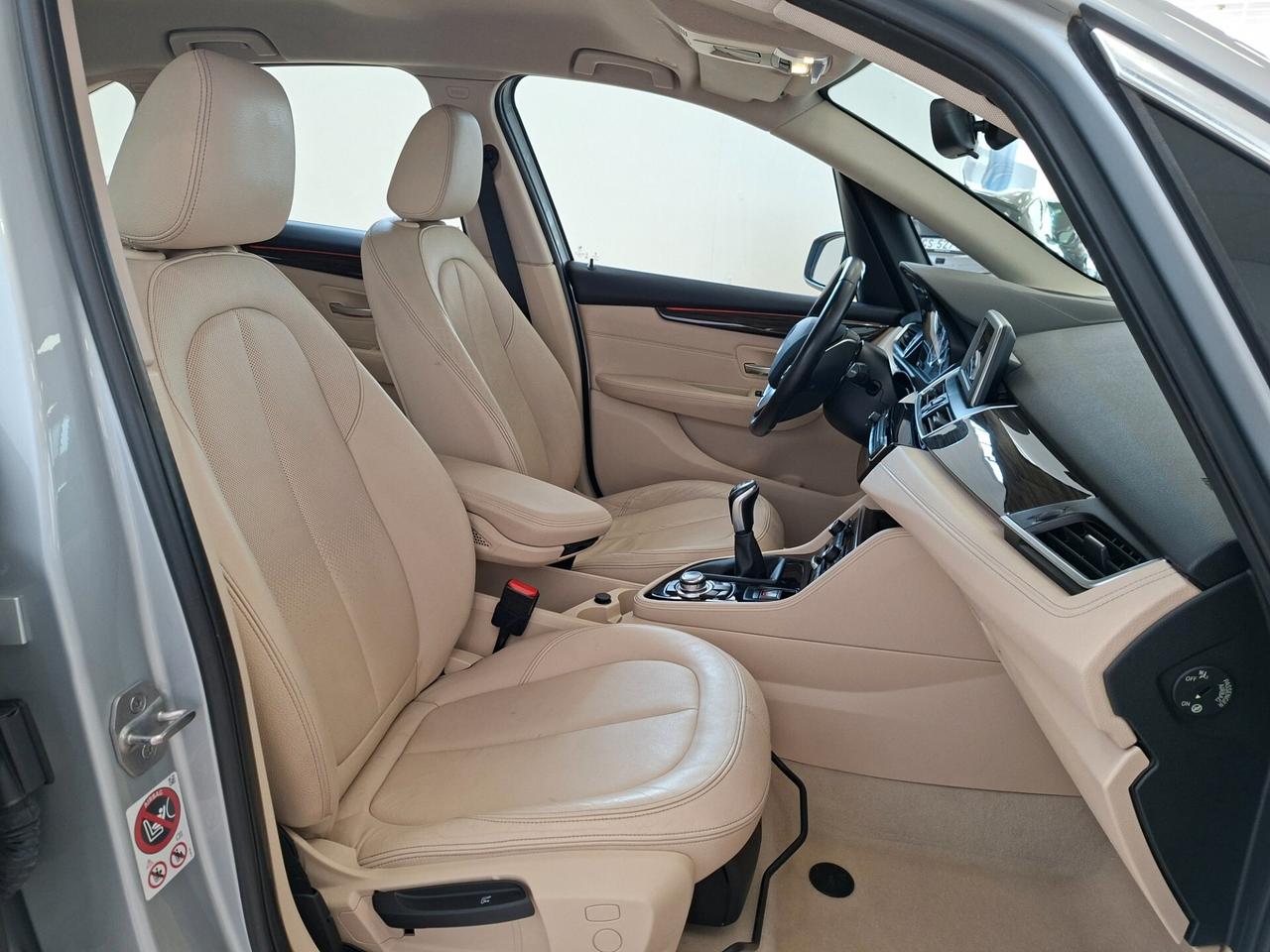Bmw 218 218d Active Tourer Luxury