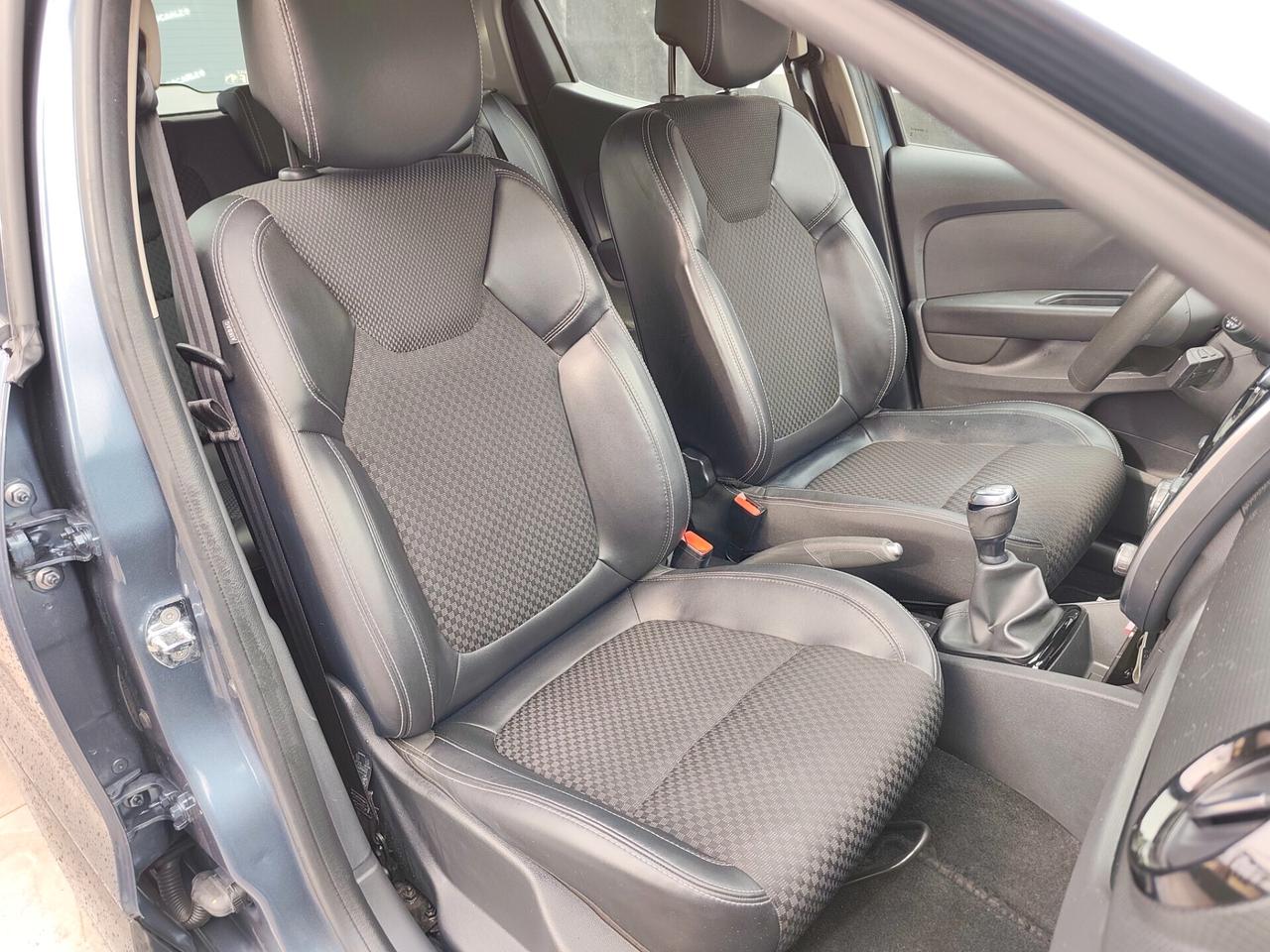 Renault Clio 1.5 dCi 90 CV Moschino