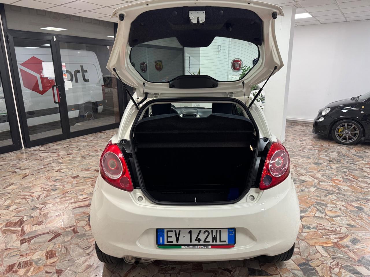 Ford Ka 1.2 8V 69CV Individual per neopatentato