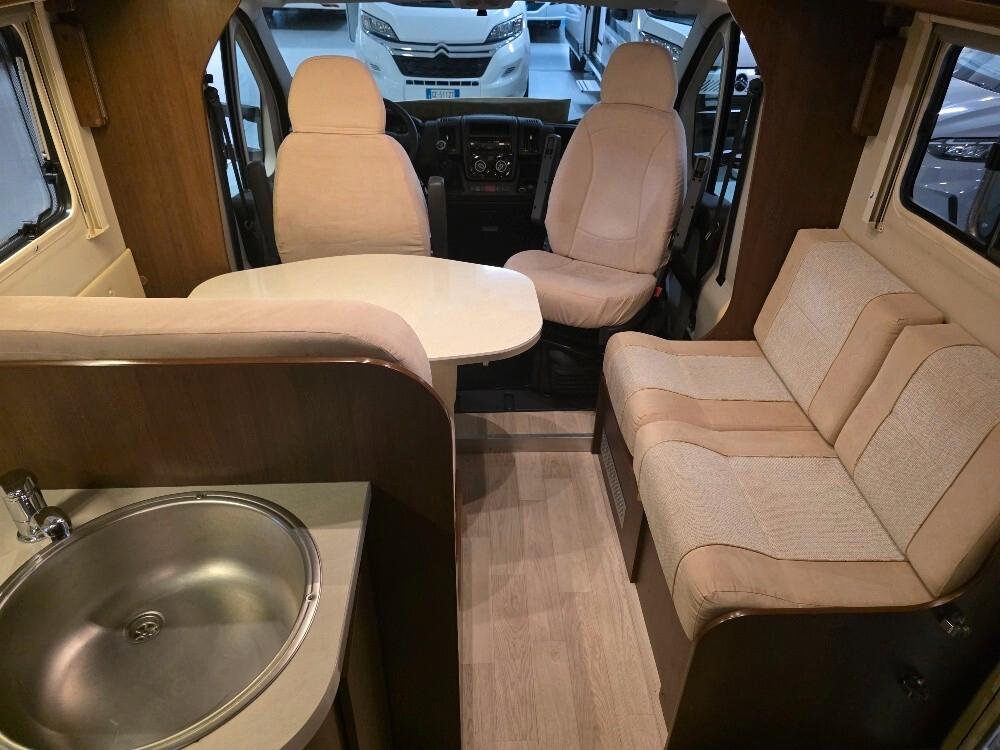 CAMPER ROLLER TEAM T-LINE GARAGE S