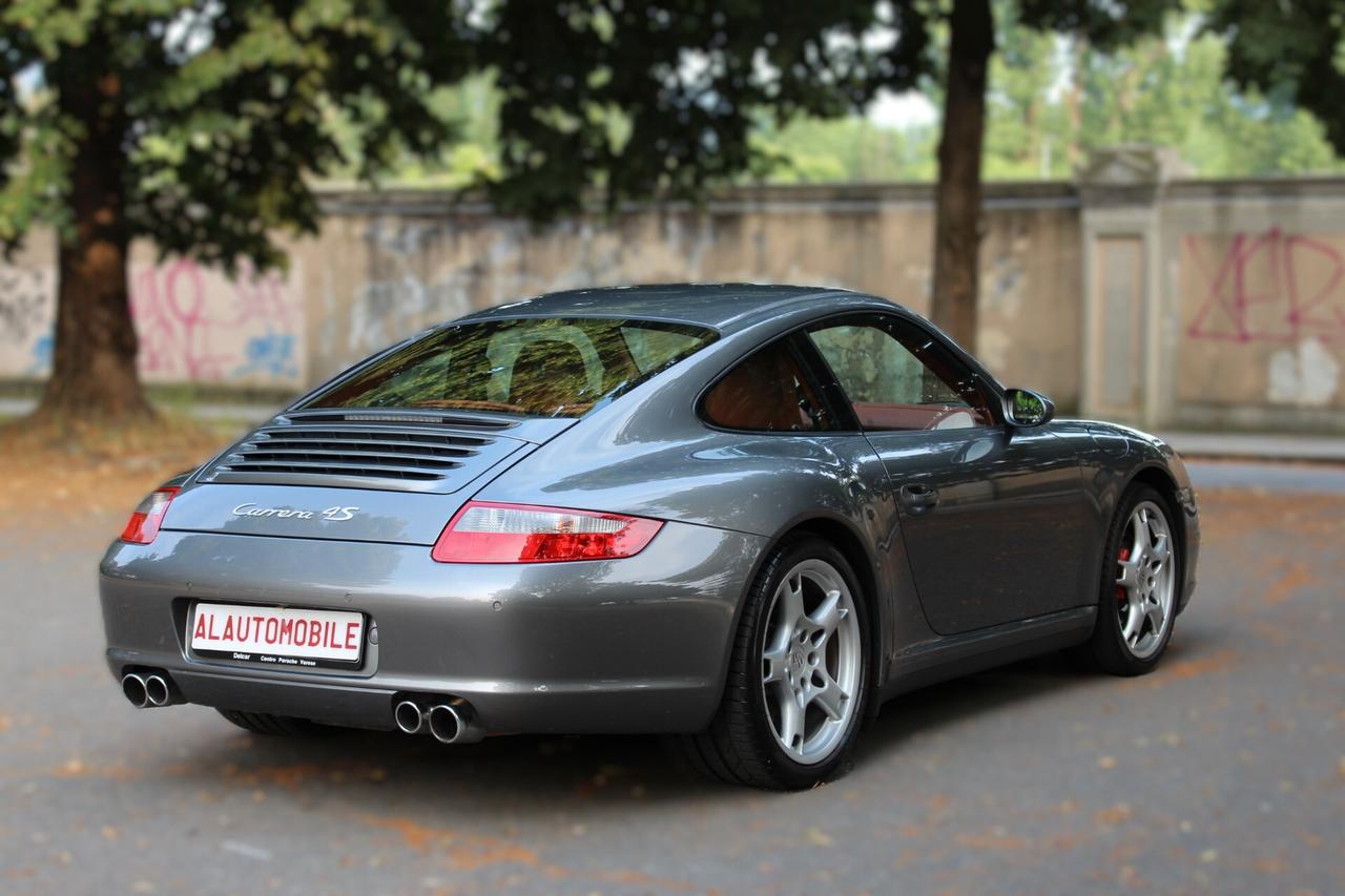 Porsche 911 Carrera 4S Coupé