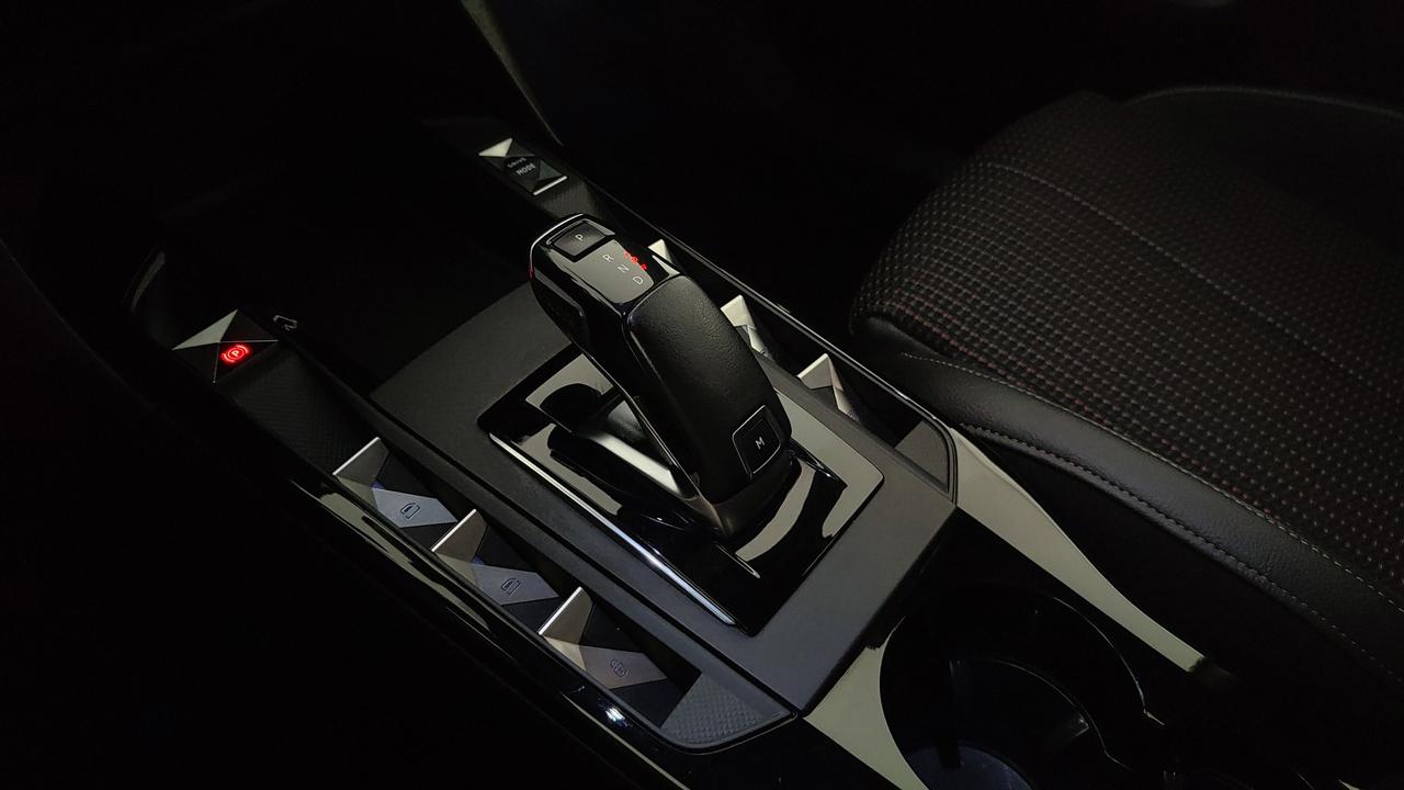 DS DS3 Crossback 1.5 bluehdi Performance Line 130cv auto
