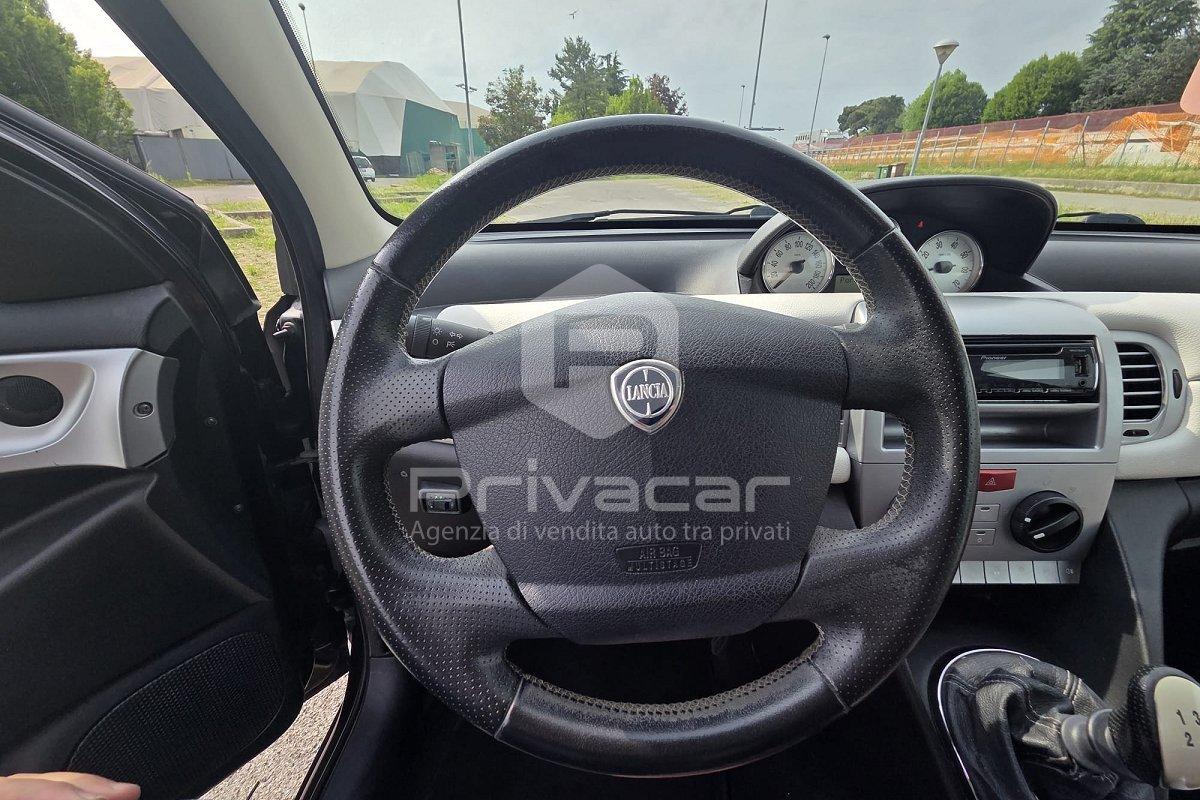 LANCIA Ypsilon 1.4 Unyca Ecochic GPL