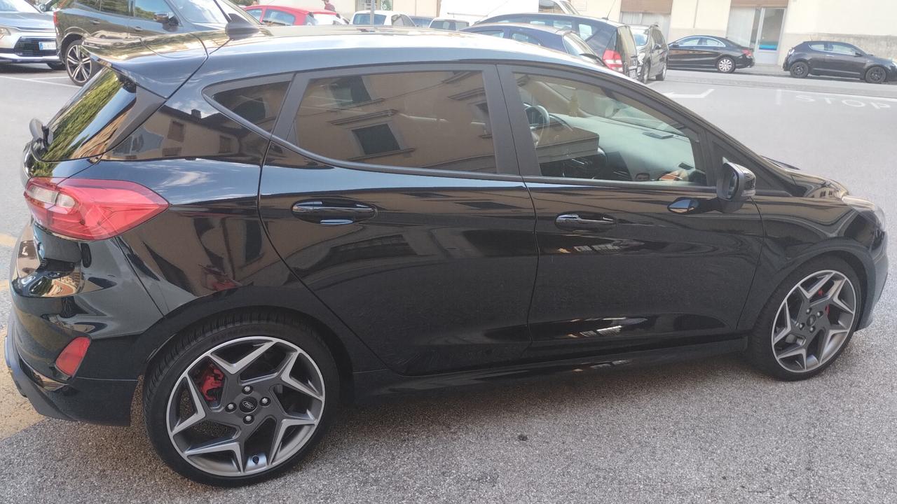 Ford Fiesta 1.5 Ecoboost 200 CV 5 porte ST