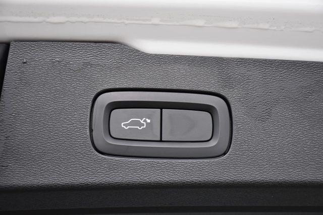 VOLVO V60 D3 Geartronic Inscription