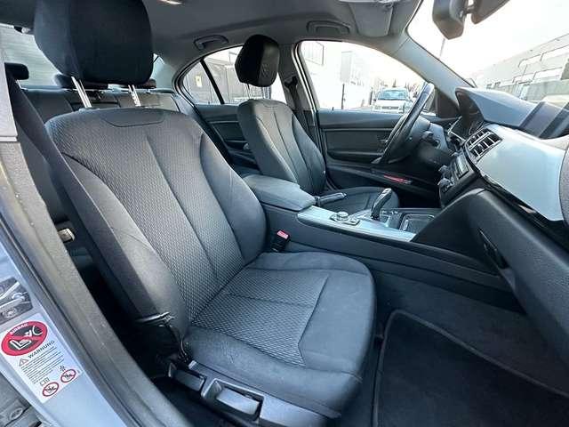 BMW 320 d Business aut. 184cv