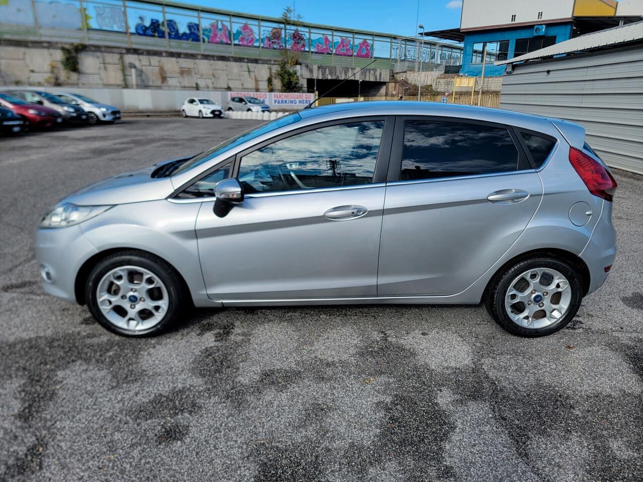 Ford Fiesta 1.4 GPL. BNZ. Titanium GARANZIA