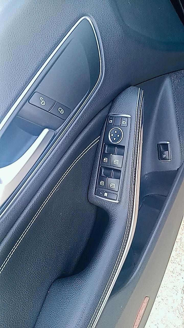 Mercedes. CLA 200 CDI Premium