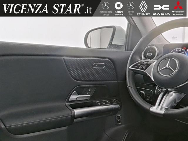 MERCEDES-BENZ GLA 180 MHV ADVANCED SPORT