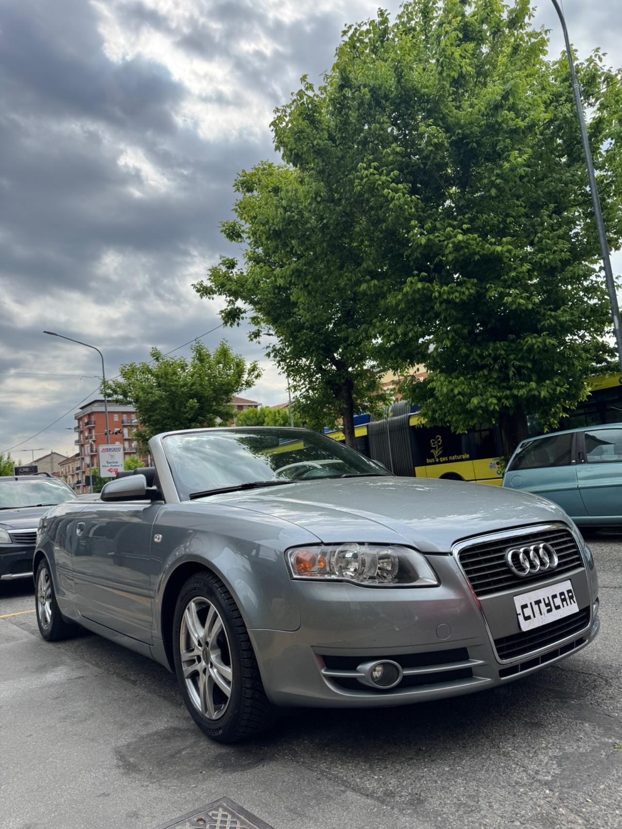 Audi A4 Cabriolet 2.0 TDi 140 cv 4 posti
