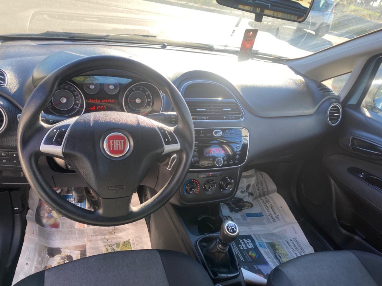 Fiat Punto 1.4 8V 5 porte Easypower Street