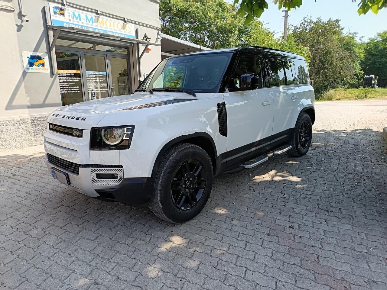LAND ROVER Defender 110 3.0D 200 CV AWD Dyn.SE