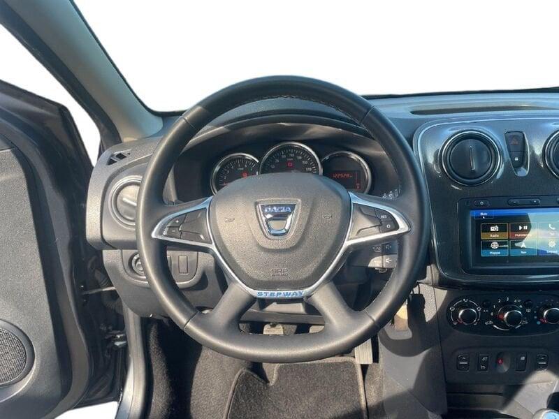 Dacia Sandero Stepway 1.0 TCe 100 CV ECO-G Comfort
