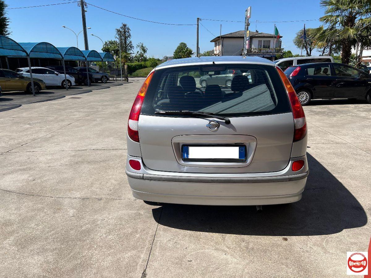 NISSAN - Almera - Tino 1.8 Acenta