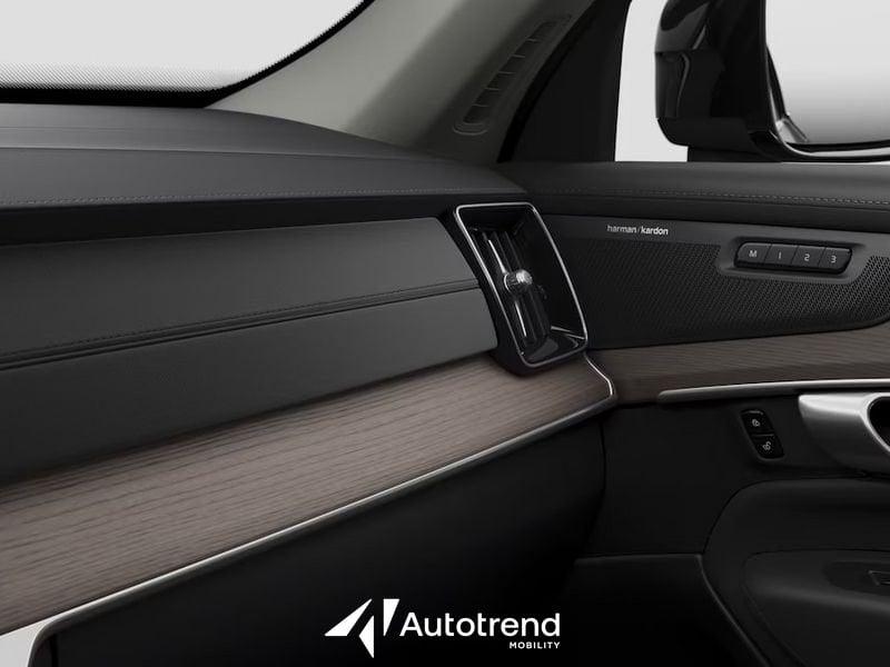 Volvo XC90 B5 250+14 CV AWD Automatico 7 Posti Plus Bright