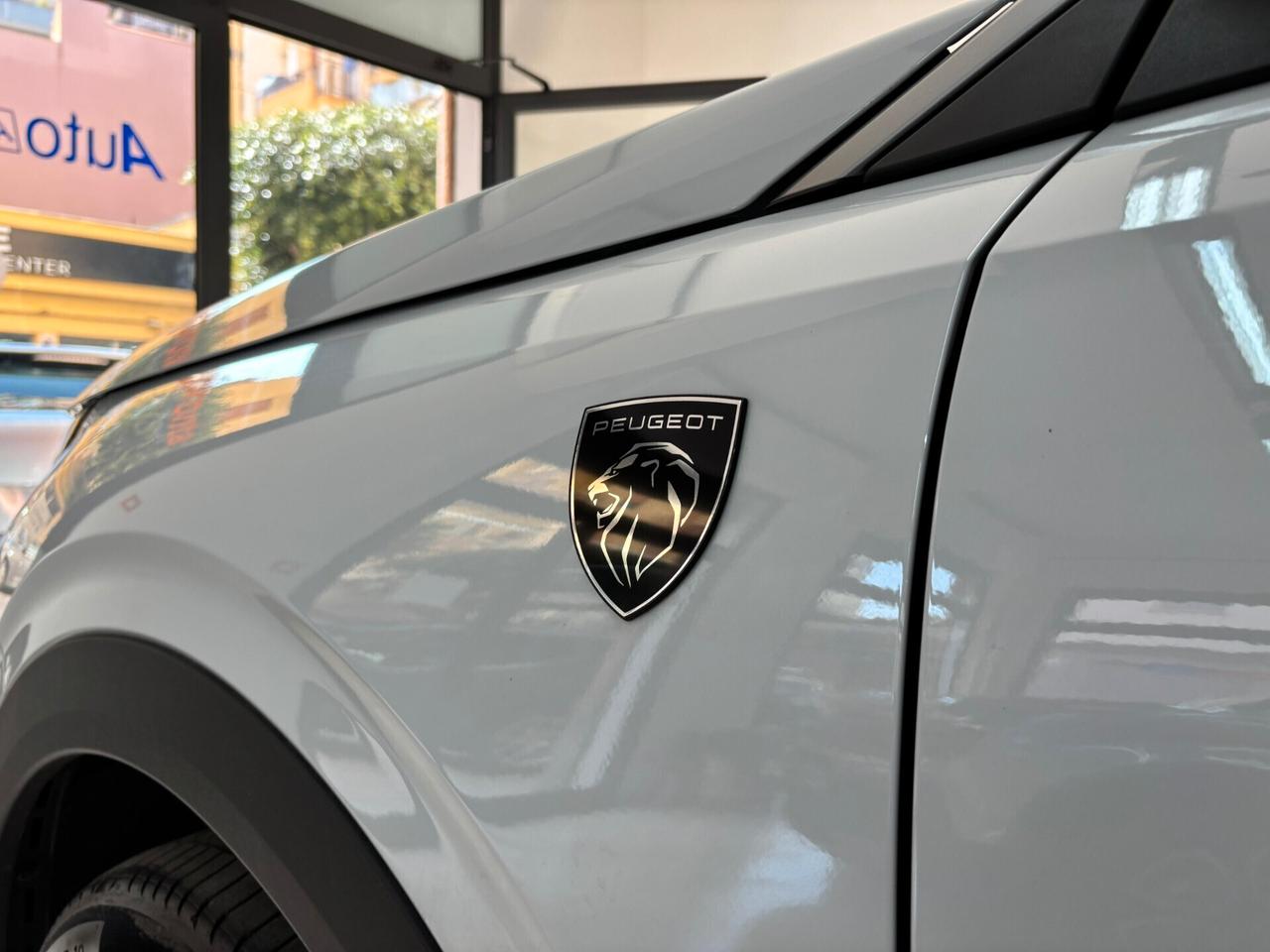 Peugeot 3008 Hybrid 145 e-DCS6 GT Vari Colori