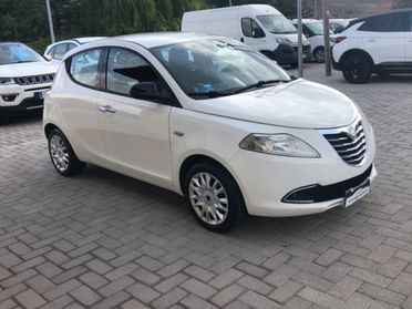 Lancia Ypsilon 1.2 69 CV Unyca 2011