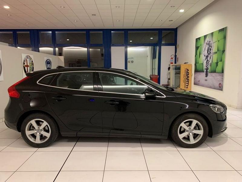 Volvo V40 V40 D2 Momentum