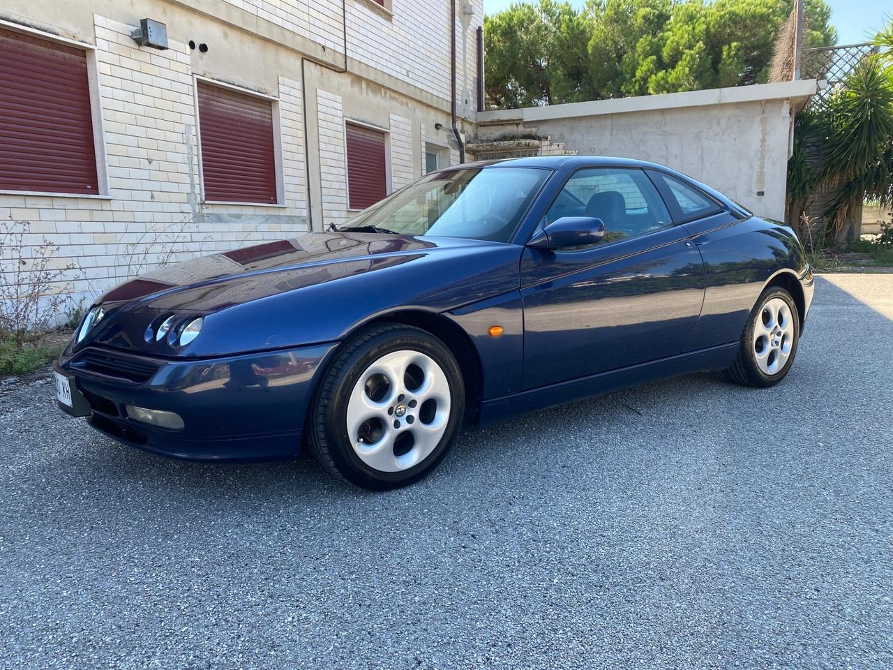 Alfa Romeo GTV 2.0i 16V Twin Spark