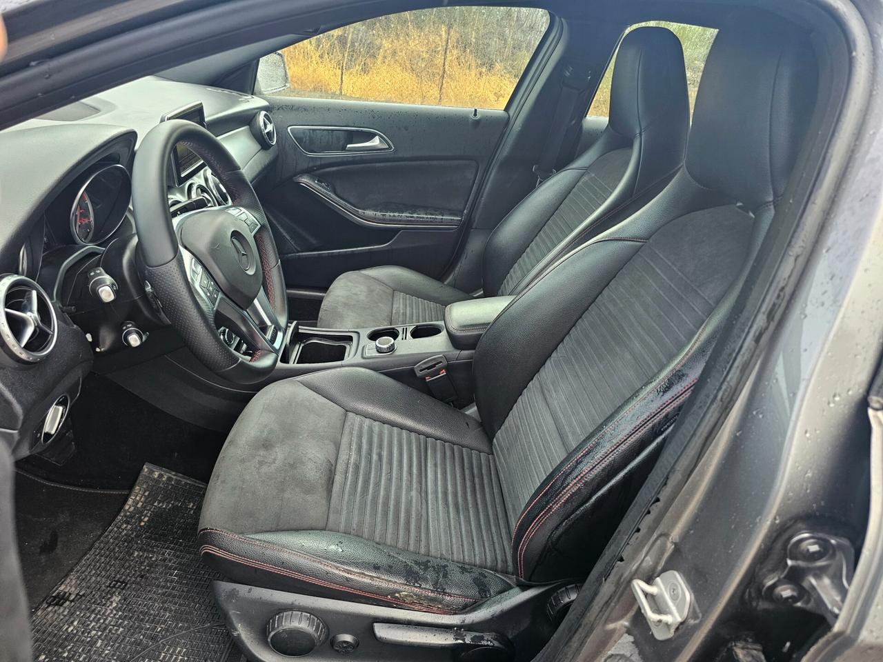 Mercedes-benz GLA 200d Automatic 4Matic Premium AMG