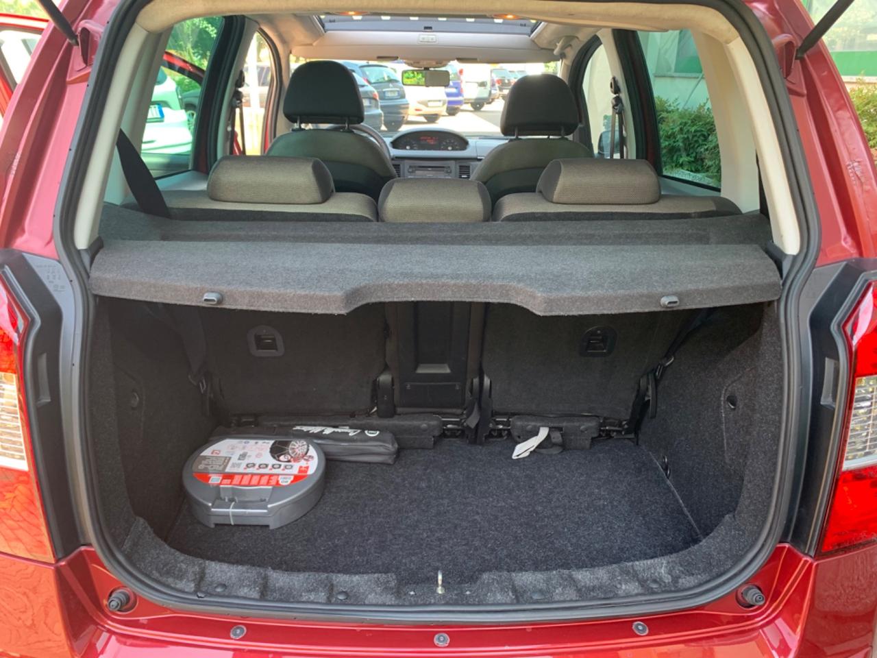 Fiat Idea 1.4 16V BlackMotion