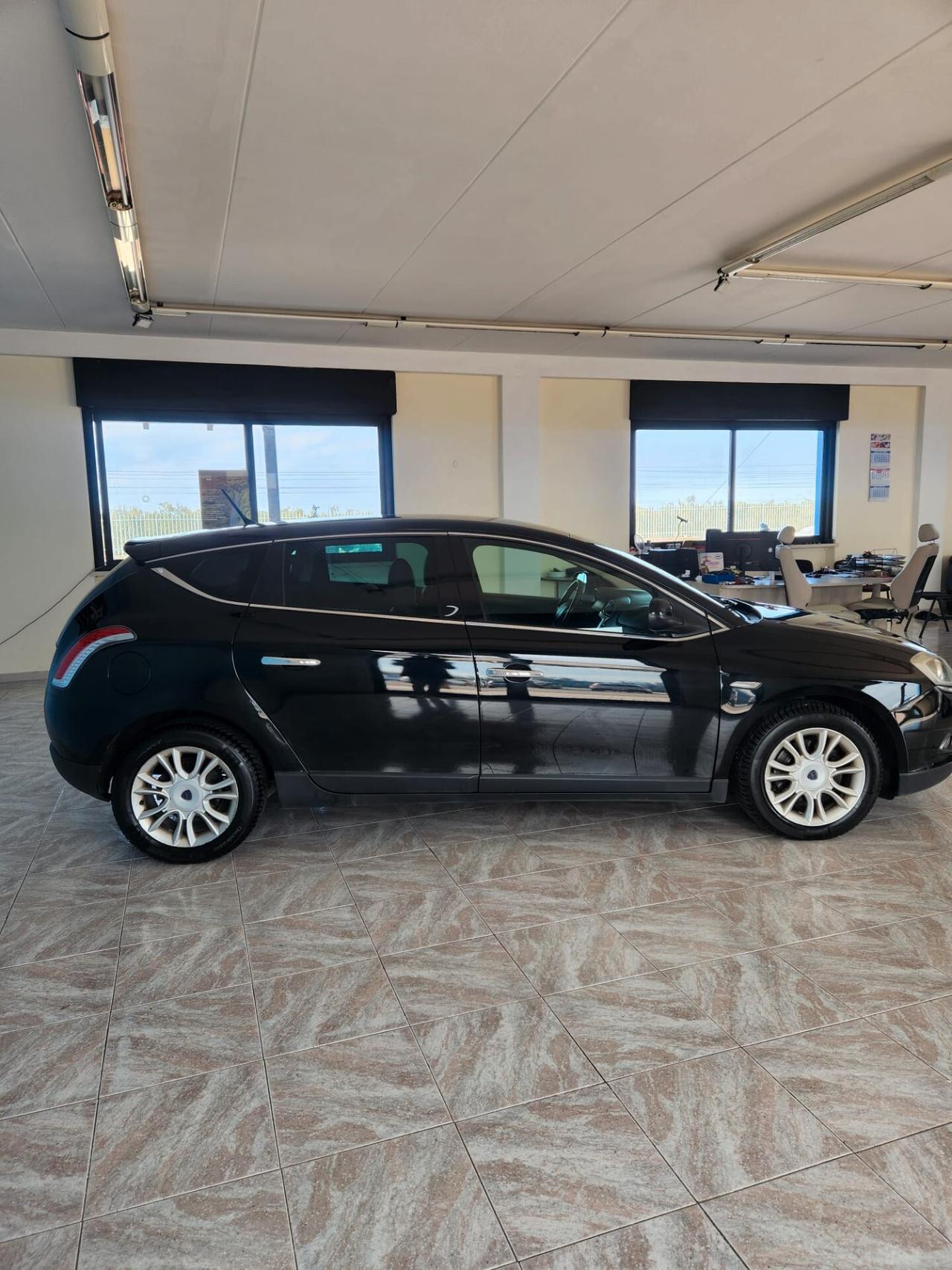 Lancia Delta 1.6 MJT Oro