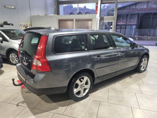 VOLVO V70 2.0 D POLAR