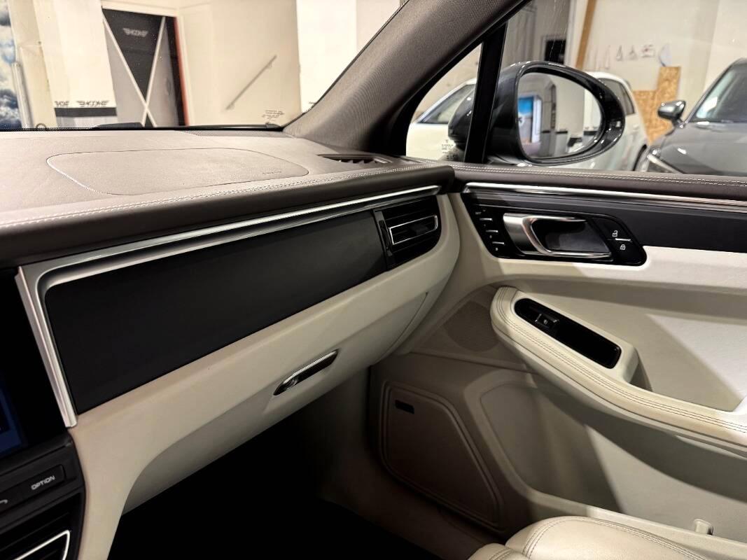 Porsche Macan 2.0 245cv pdk