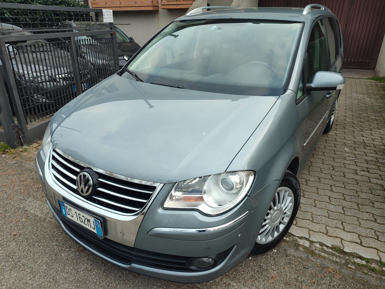 VOLKSWAGEN TOURAN 2009 2.0DIESEL 7POSTI FULL OPT.