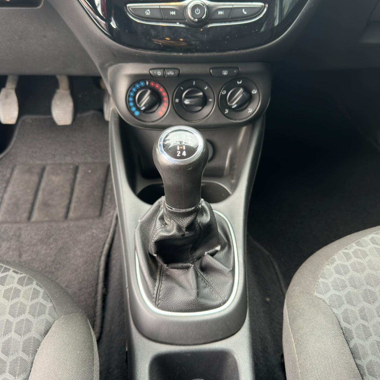 Opel Corsa 1.2 5 porte