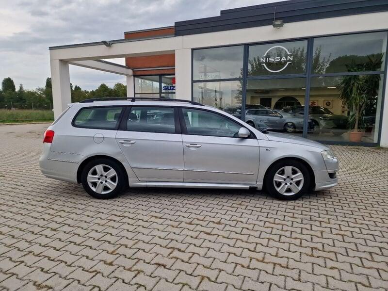 Volkswagen Passat Passat 2.0 TDI DPF Variant DSG Comfortline EURO5A