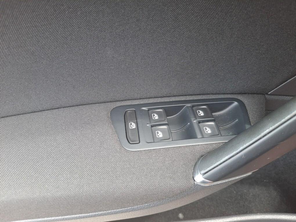 Volkswagen Golf 7 1.6 TDI 110cv "ALLSTAR" - 2016