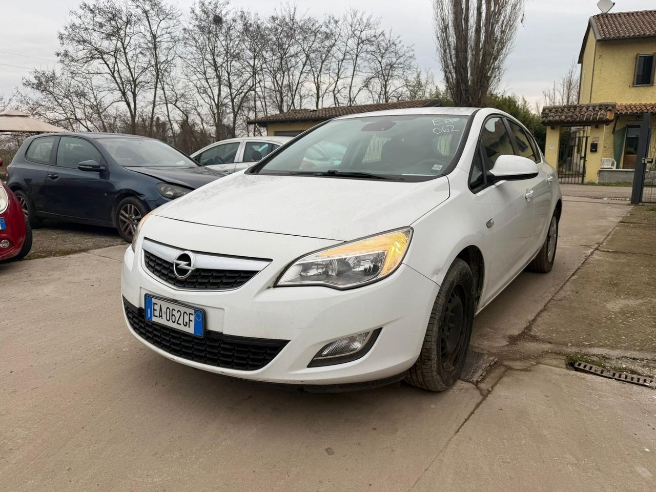 Opel Astra 1.4 16V Twinport 5 porte Enjoy