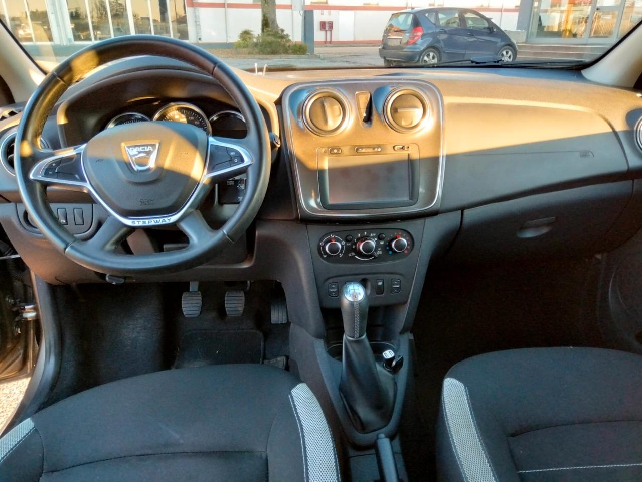 Dacia Sandero Stepway 1.5 Blue dCi 95 CV Comfort