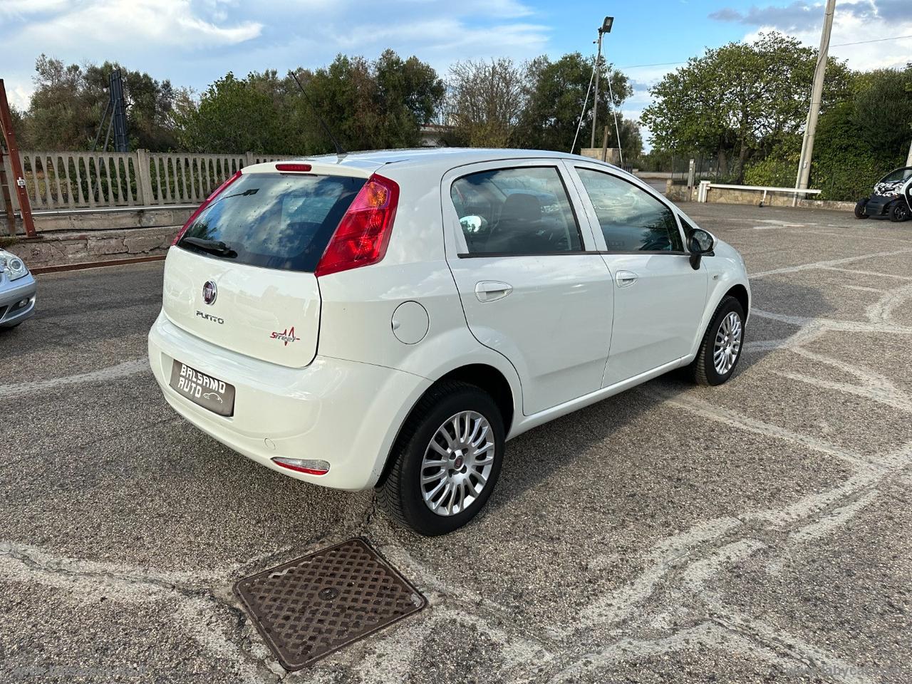 FIAT Punto 1.4 8V 5p. Natural Power Lounge