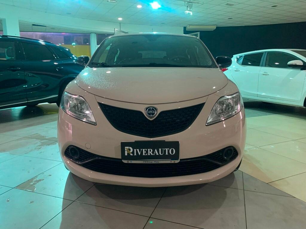 LANCIA Ypsilon 3ª serie Ypsilon 1.2 69 CV 5 po...