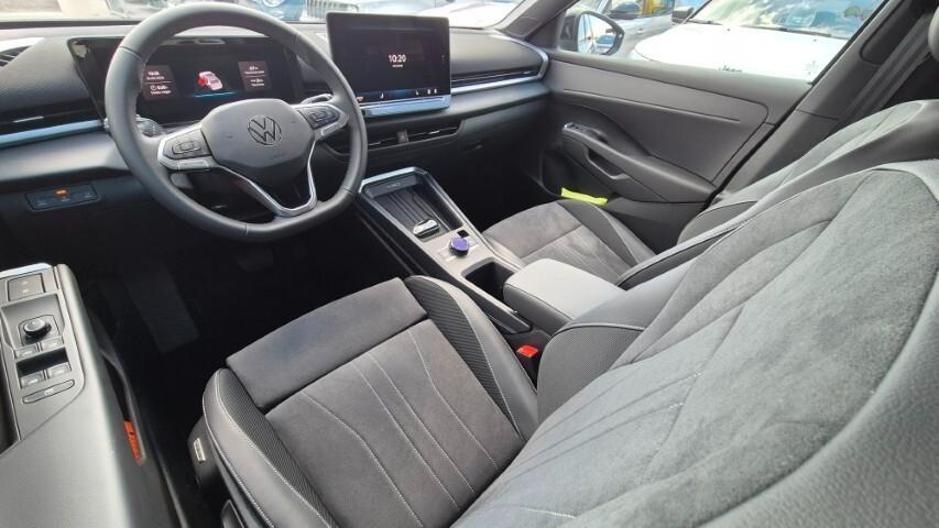 Volkswagen T-Roc 1.5 eTSI ACT 150 CV DSG Style - KM0 2026